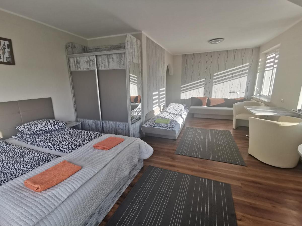 Sympatik Bed & Breakfast Jastrzębia Góra Екстериор снимка