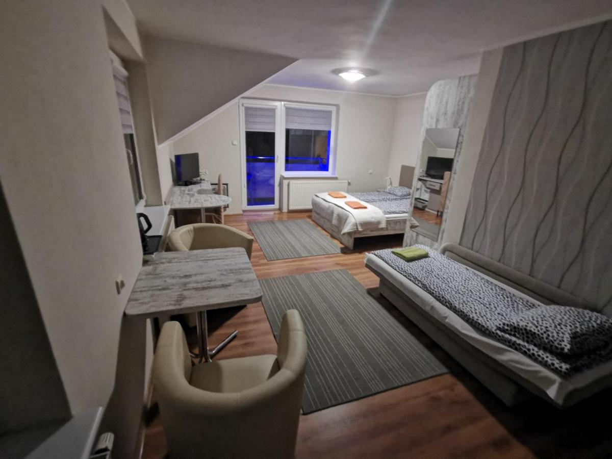 Sympatik Bed & Breakfast Jastrzębia Góra Екстериор снимка