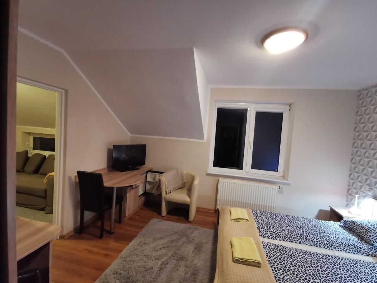Sympatik Bed & Breakfast Jastrzębia Góra Екстериор снимка