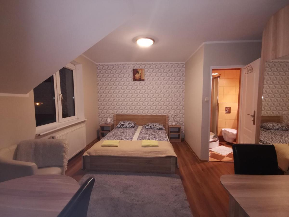 Sympatik Bed & Breakfast Jastrzębia Góra Екстериор снимка